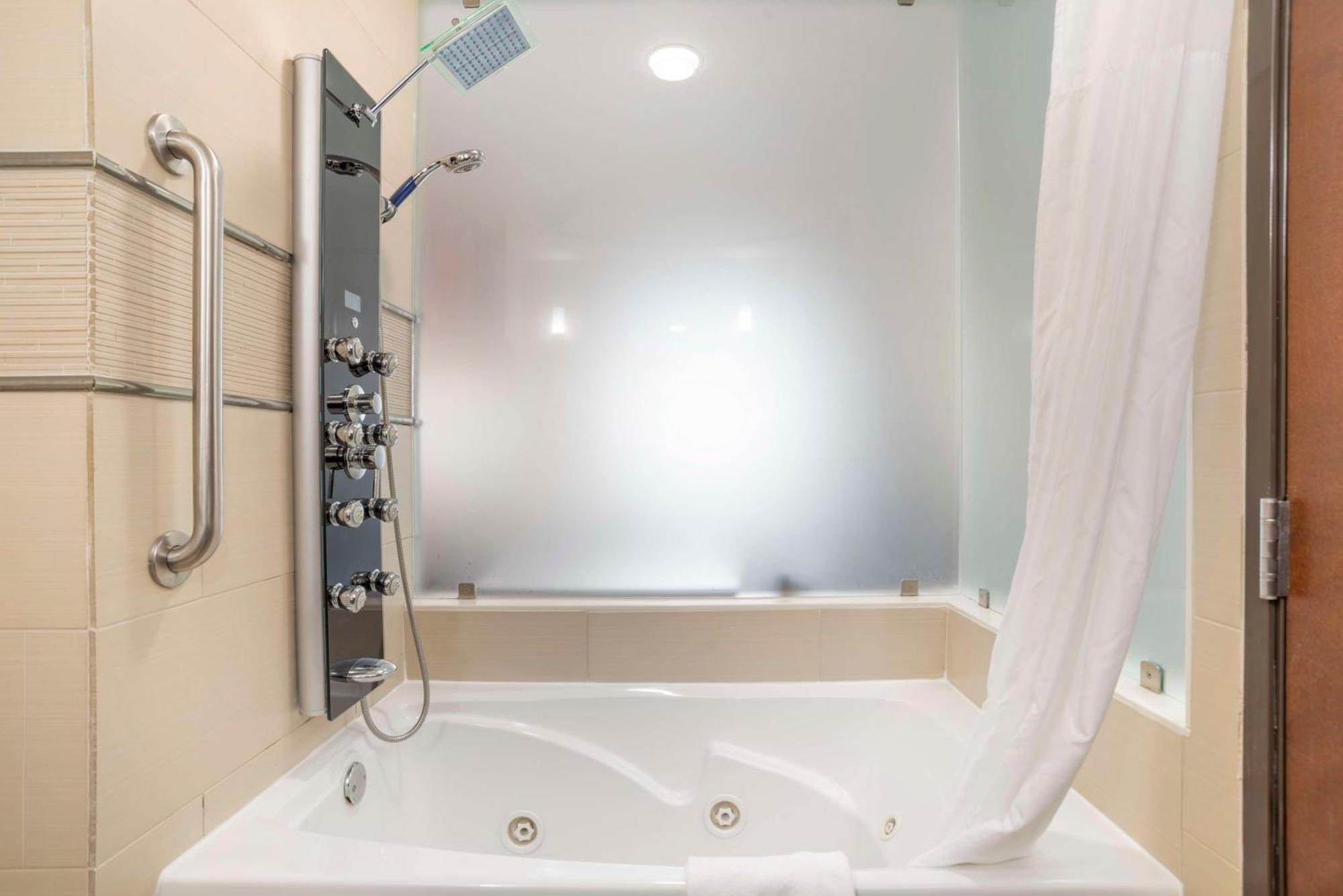 Best Western Plus Flowood Inn & Suites Exterior foto